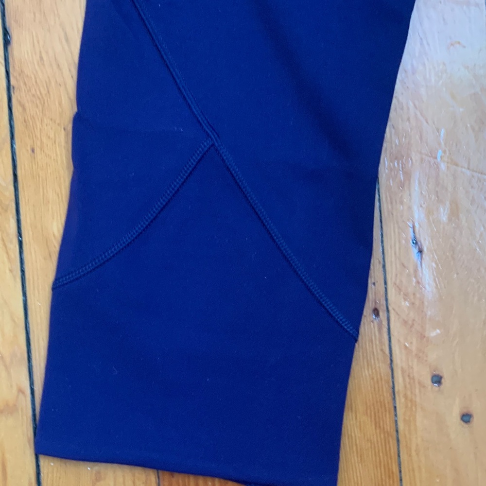 Lululemon In Movement Crop - Picture 11 of 11
